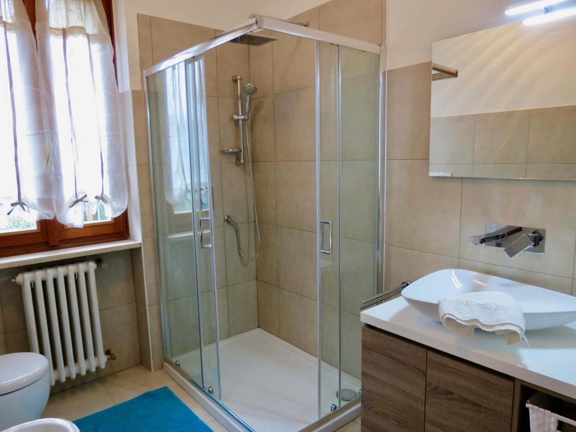 Villa Anastasye Your Lakefront Vacation Rental Predore Zewnętrze zdjęcie