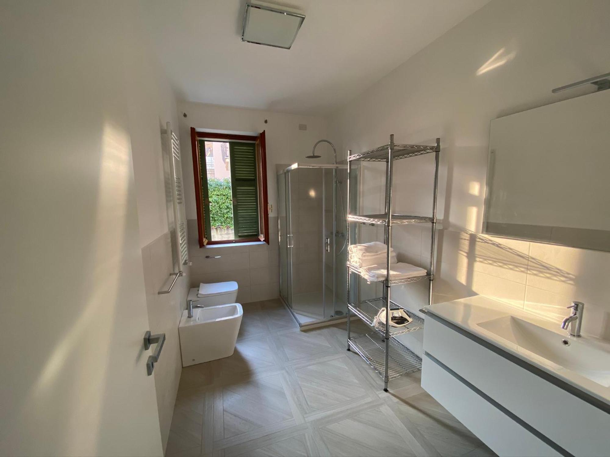 Villa Anastasye Your Lakefront Vacation Rental Predore Zewnętrze zdjęcie
