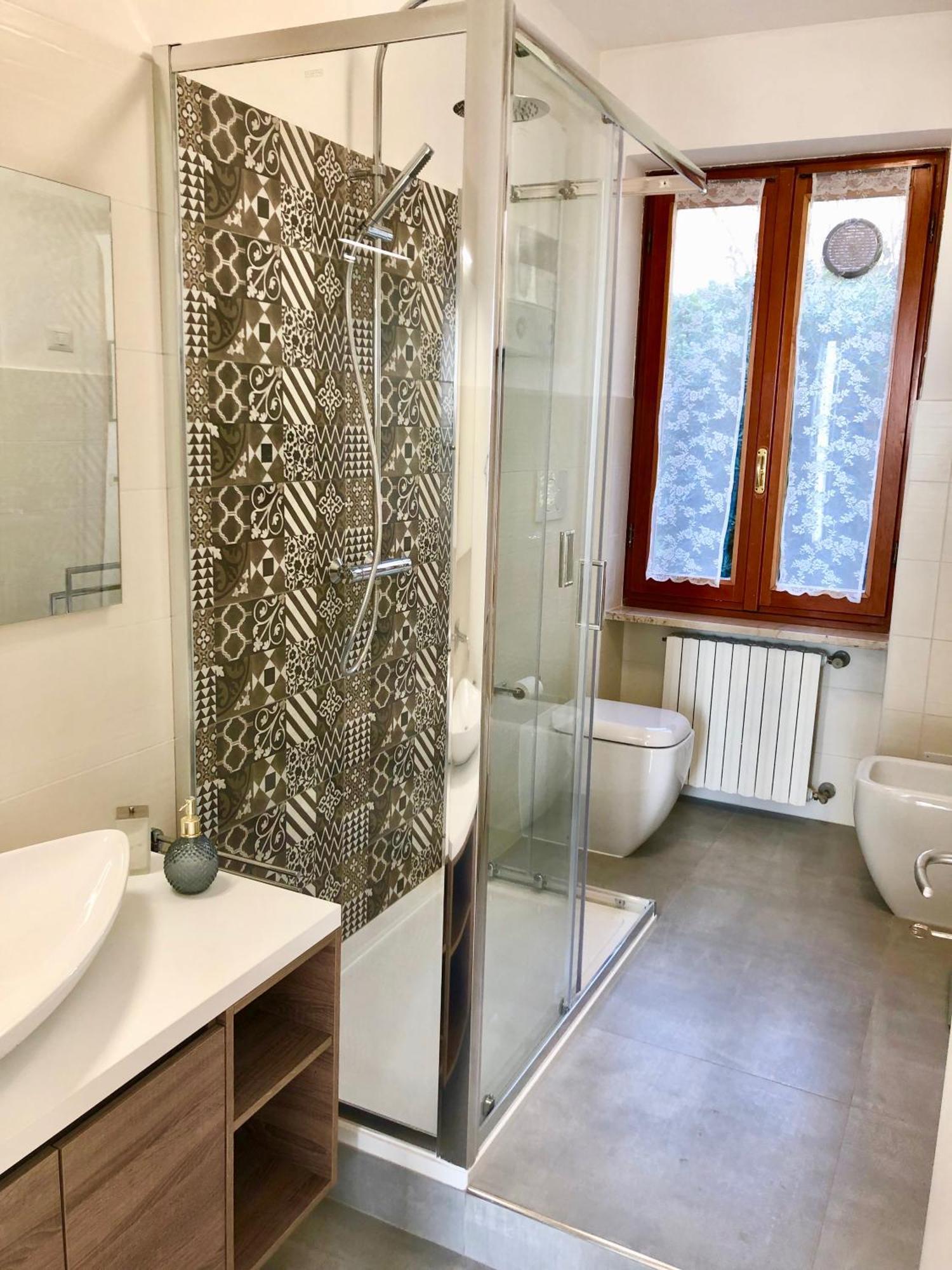 Villa Anastasye Your Lakefront Vacation Rental Predore Zewnętrze zdjęcie