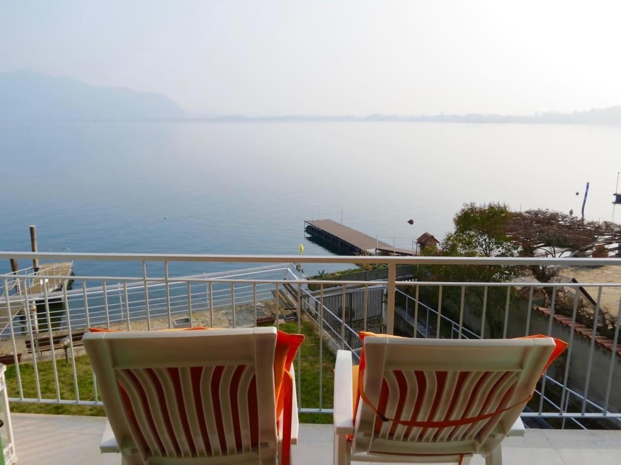 Villa Anastasye Your Lakefront Vacation Rental Predore Pokój zdjęcie