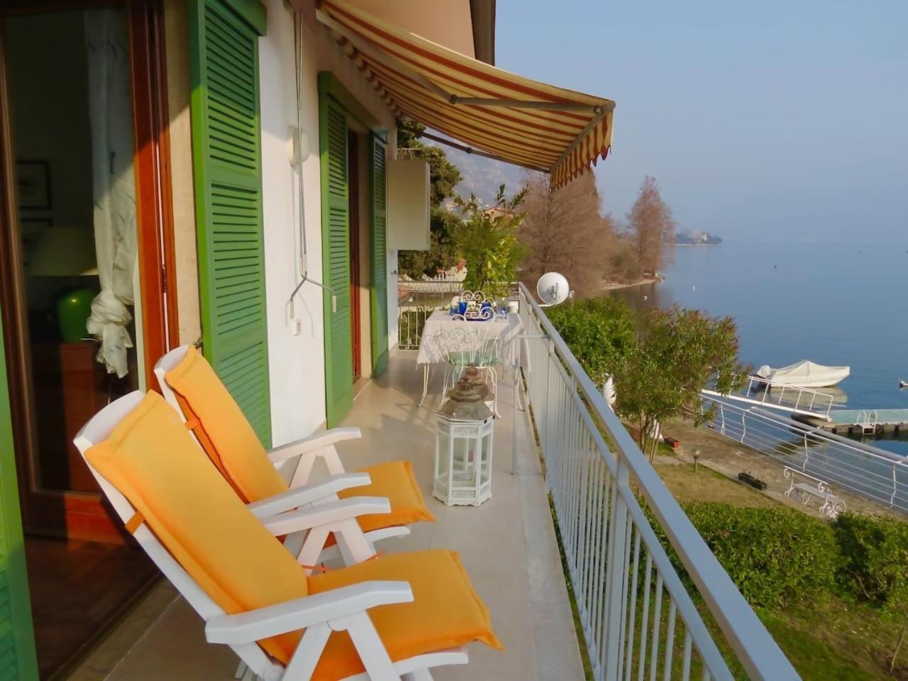 Villa Anastasye Your Lakefront Vacation Rental Predore Pokój zdjęcie